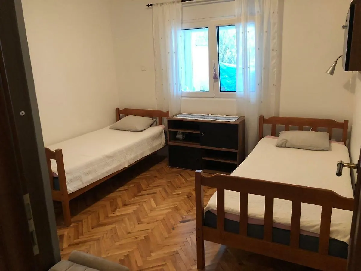 Apartments Toni Trogir Chorwacja